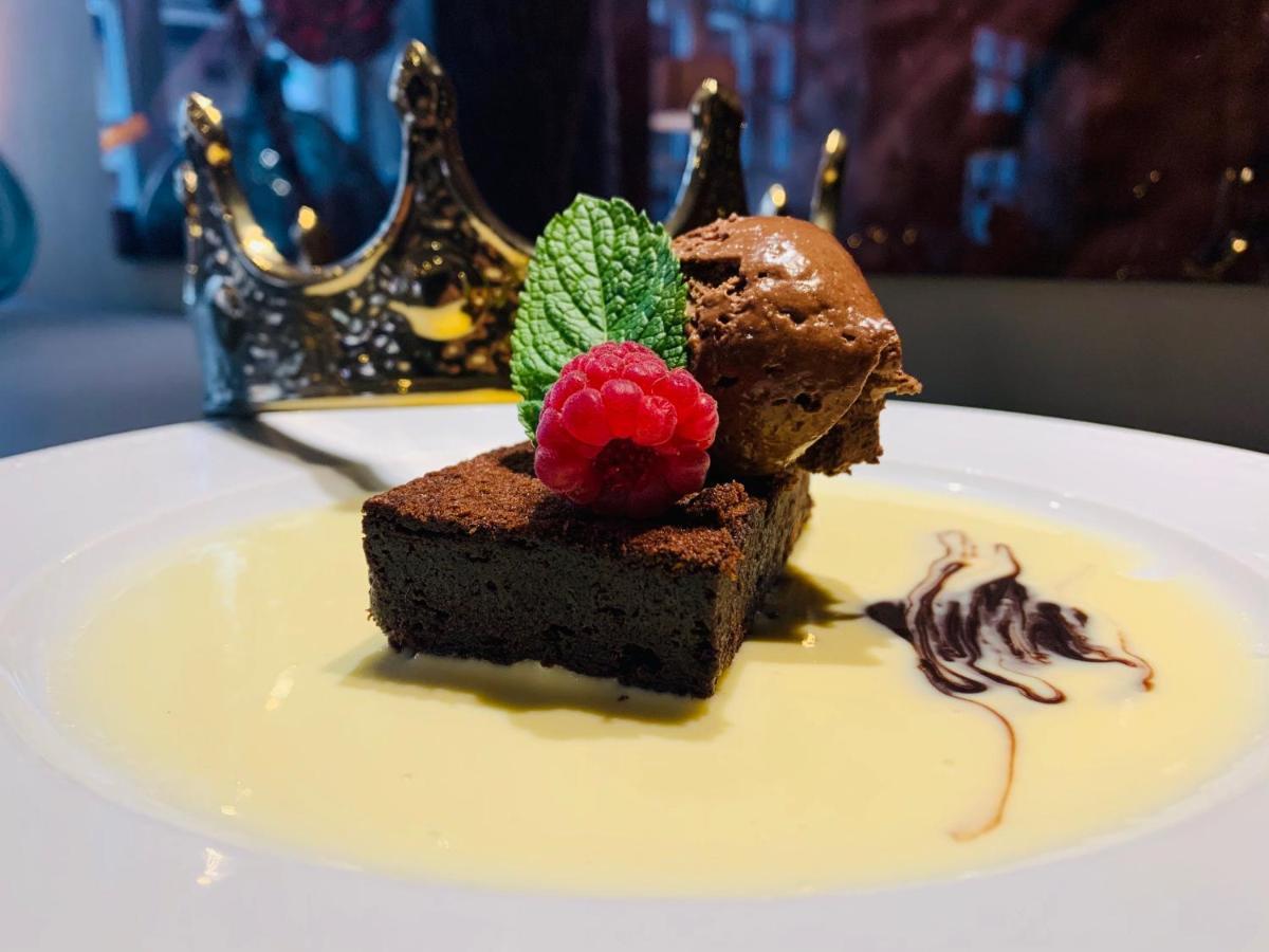 Hotel Restaurant L'Orchidee Ensisheim Eksteriør billede