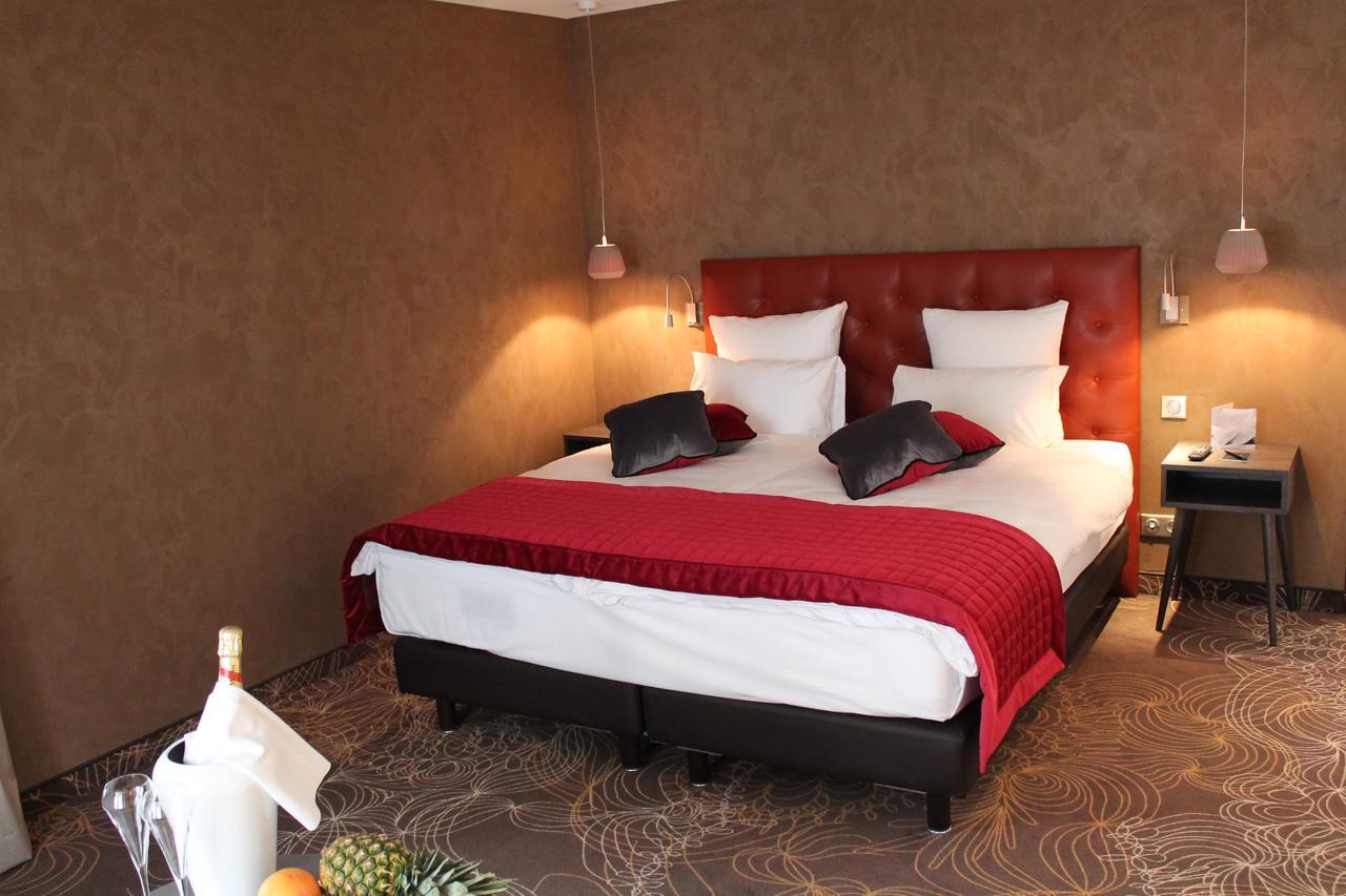 Hotel Restaurant L'Orchidee Ensisheim Eksteriør billede
